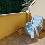 Apartment Luz De Luna Moderno En Con Terraza Y Piscina By Family Homes *