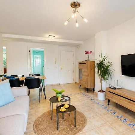 Apartman Luz De Luna Moderno En Con Terraza Y Piscina By Family Homes Denia